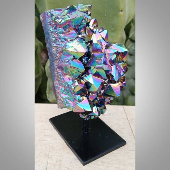 ❤️ titanium covered AMETHYST stone crystal on stand #1 - Picture 2 of 7